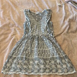 boutique dress size 4